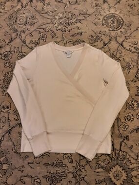 Athleta Women's Wrap V-Neck Sweatshirt